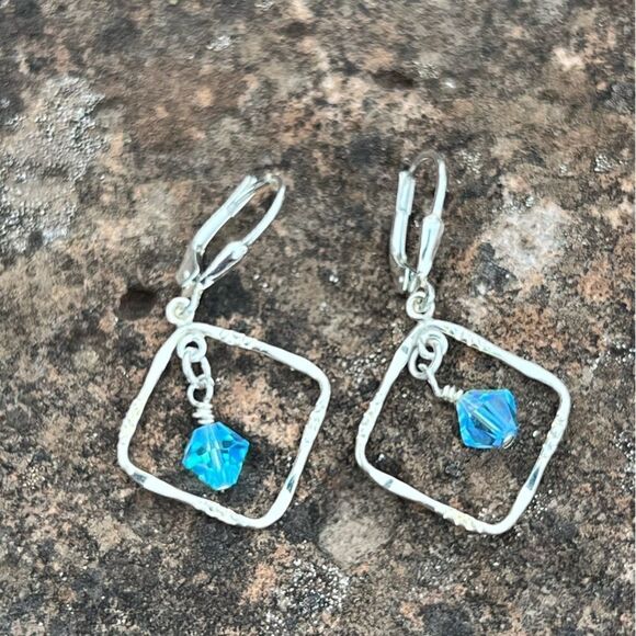 Handcrafted earrings with Swarovski crystal - Picture 2 of 5